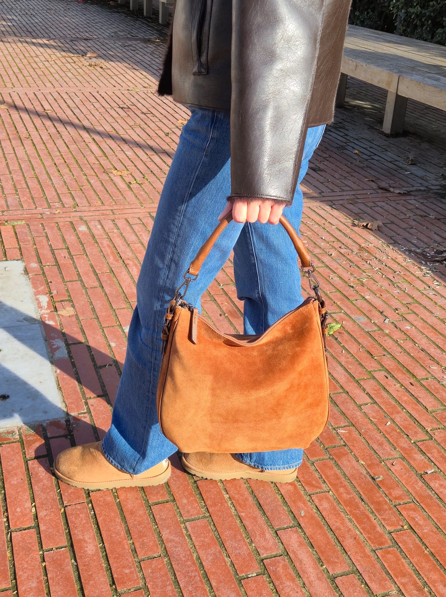 Hakiki Süet Deri Kadın Omuz/Çapraz Çantası YC012090HSD